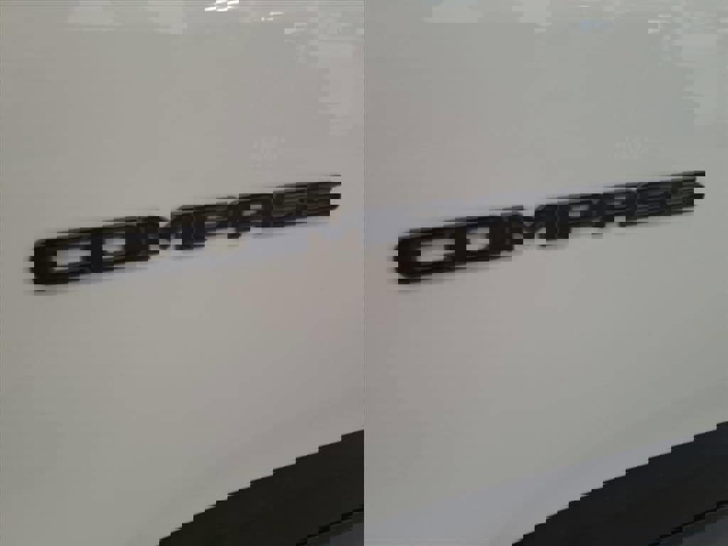 New 2025 Jeep Compass Latitude w/ Altitude Special Edition image 17