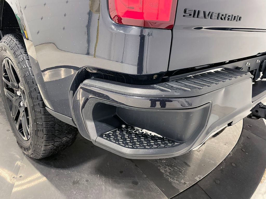 Used 2023 Chevrolet Silverado 1500 RST w/ Z71 Off-Road Package image 14