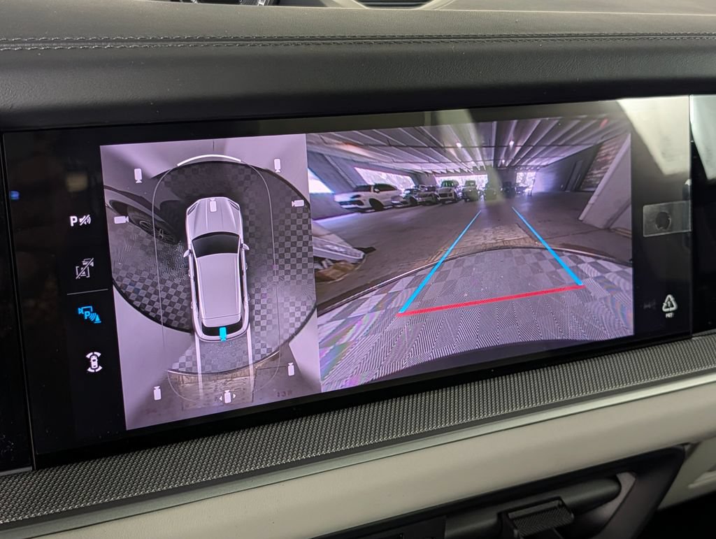 New 2026 Porsche Cayenne AWD/4WD image 32