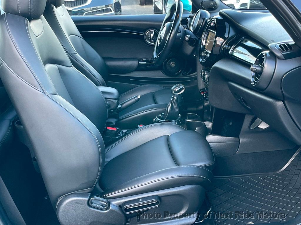 Used 2017 MINI Cooper S image 19
