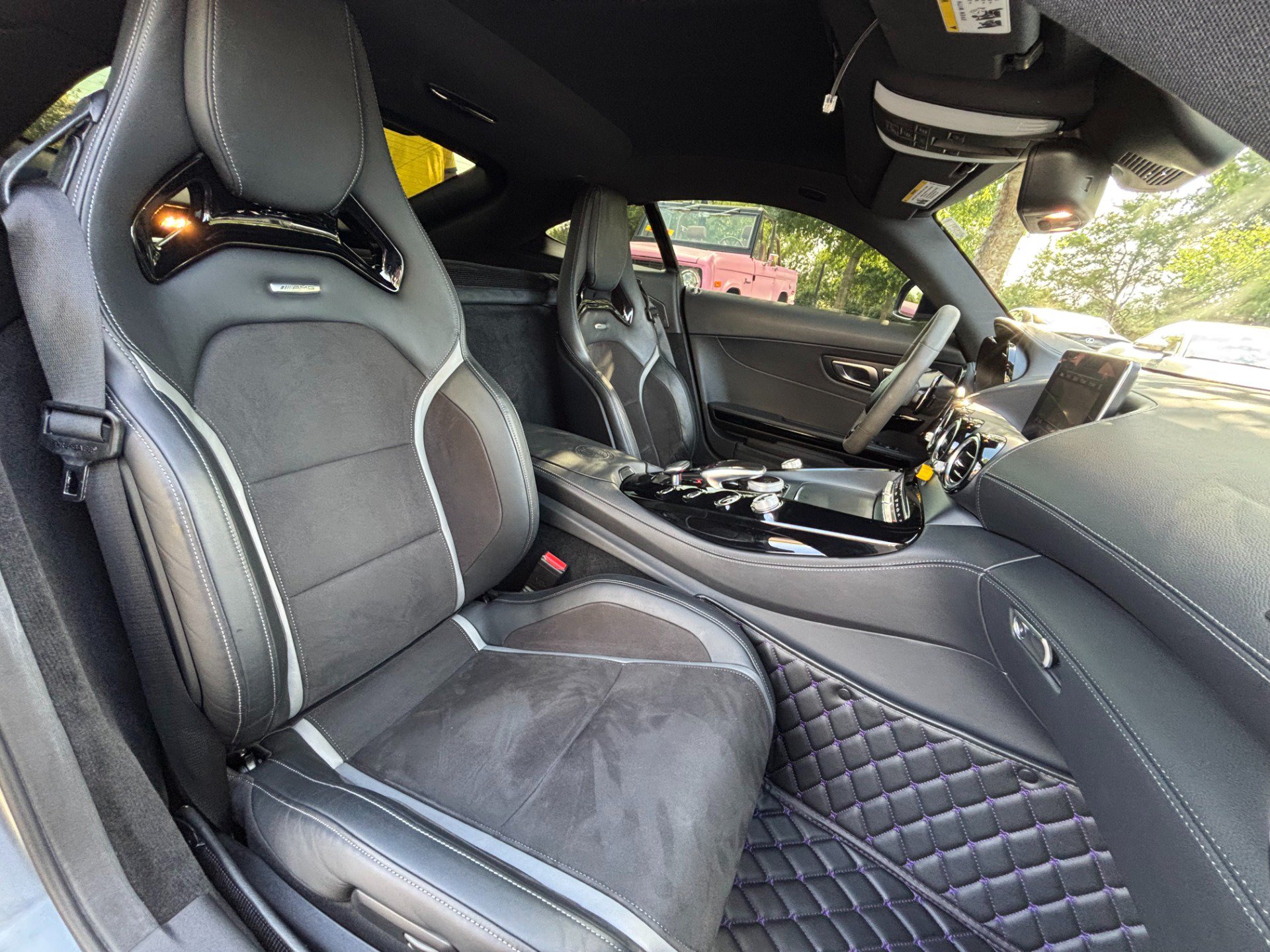 Used 2018 Mercedes-Benz AMG GT R image 26