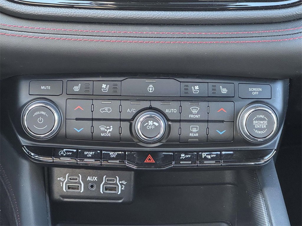 Used 2024 Dodge Durango GT image 20