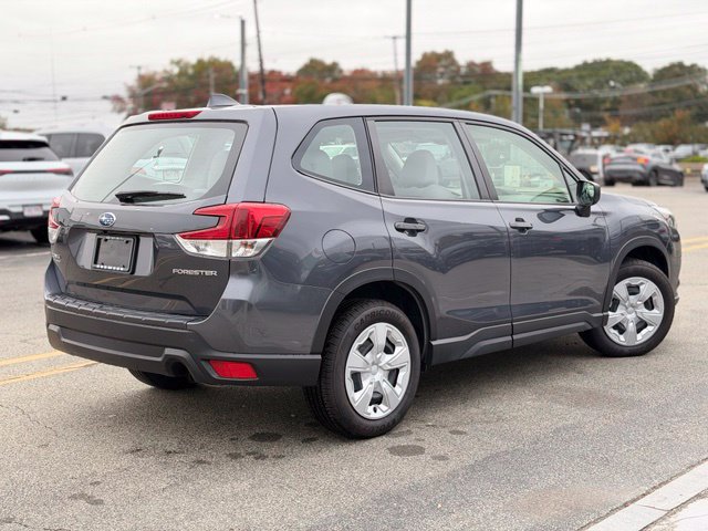 Used 2023 Subaru Forester AWD/4WD image 7