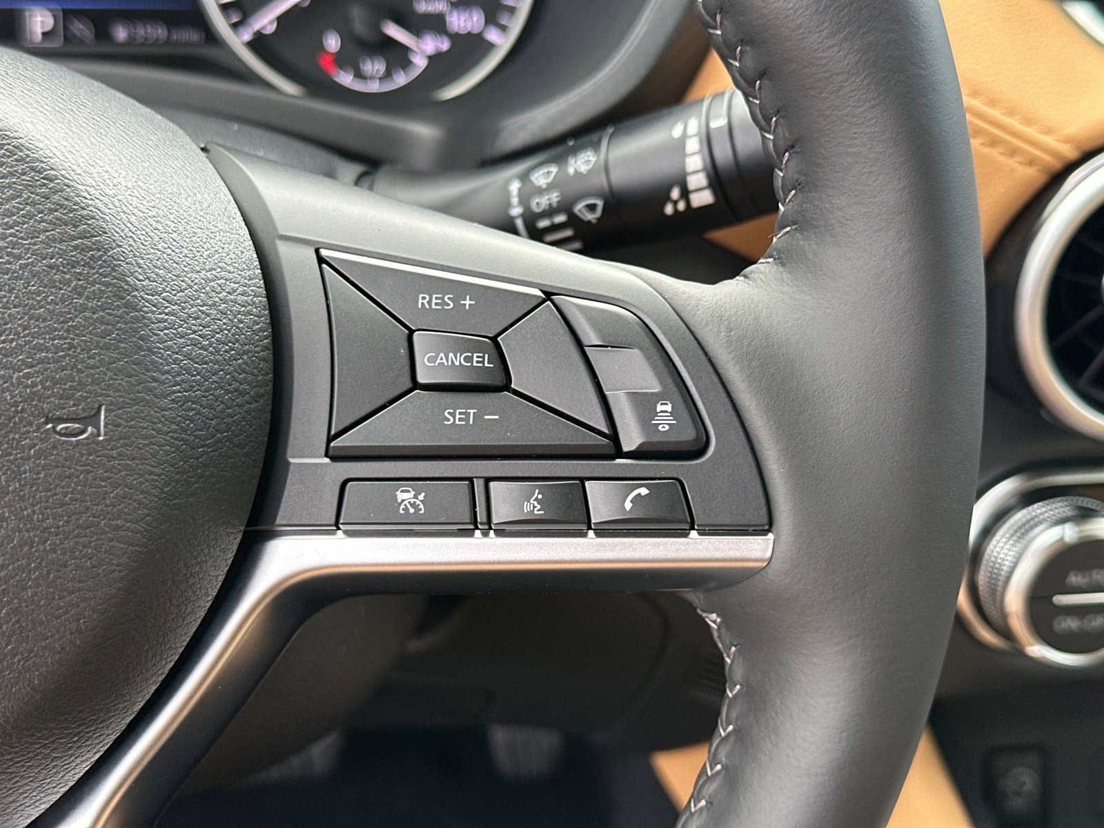 New 2025 Nissan Sentra SV w/ SV Premium Package image 26