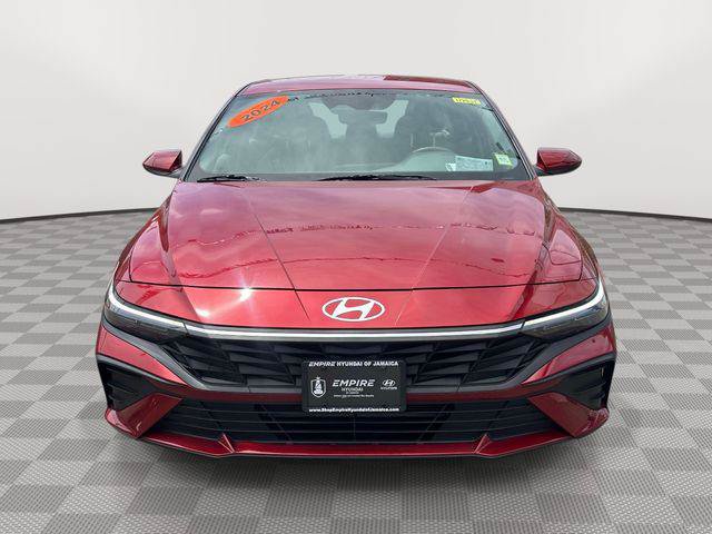 Certified 2024 Hyundai Elantra SEL FWD image 8