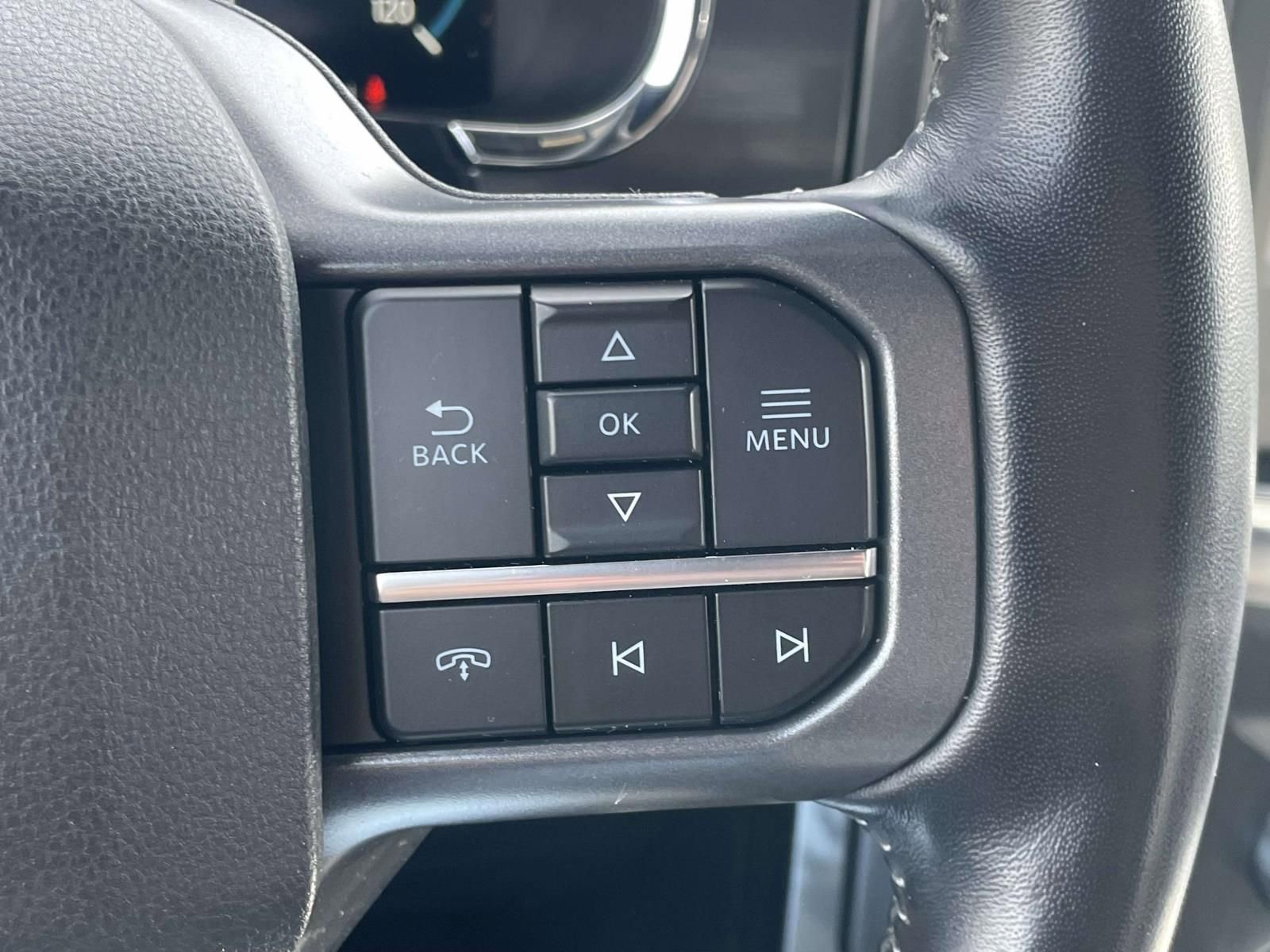 Certified 2023 Ford F150 Lariat image 25