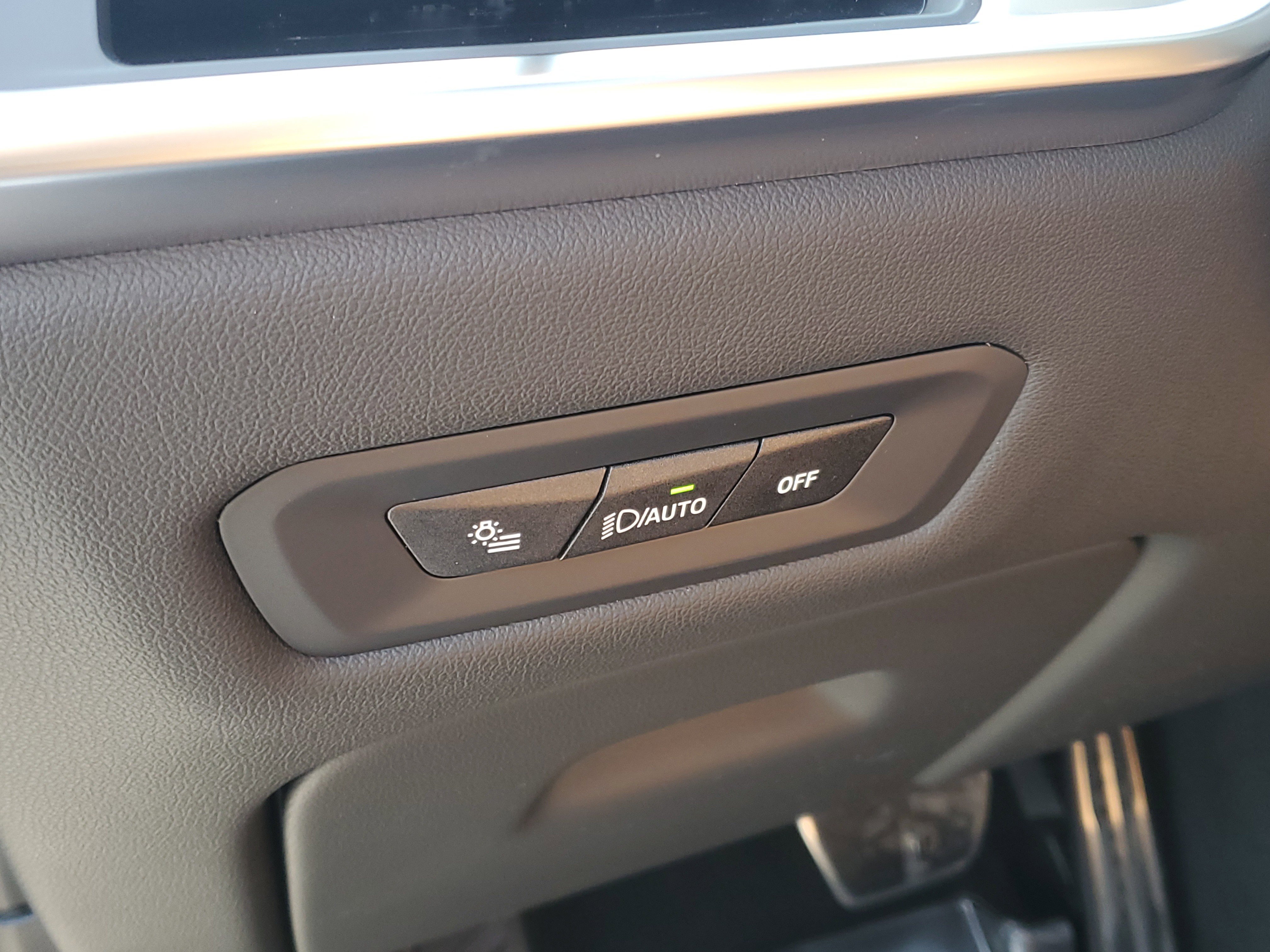 New 2026 BMW X5 xDrive40i w/ M Sport Package image 11