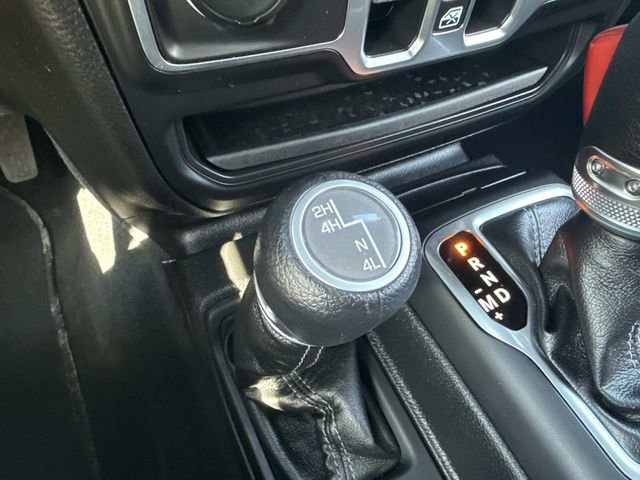 Used 2025 Jeep Wrangler Unlimited Sport AWD/4WD image 39