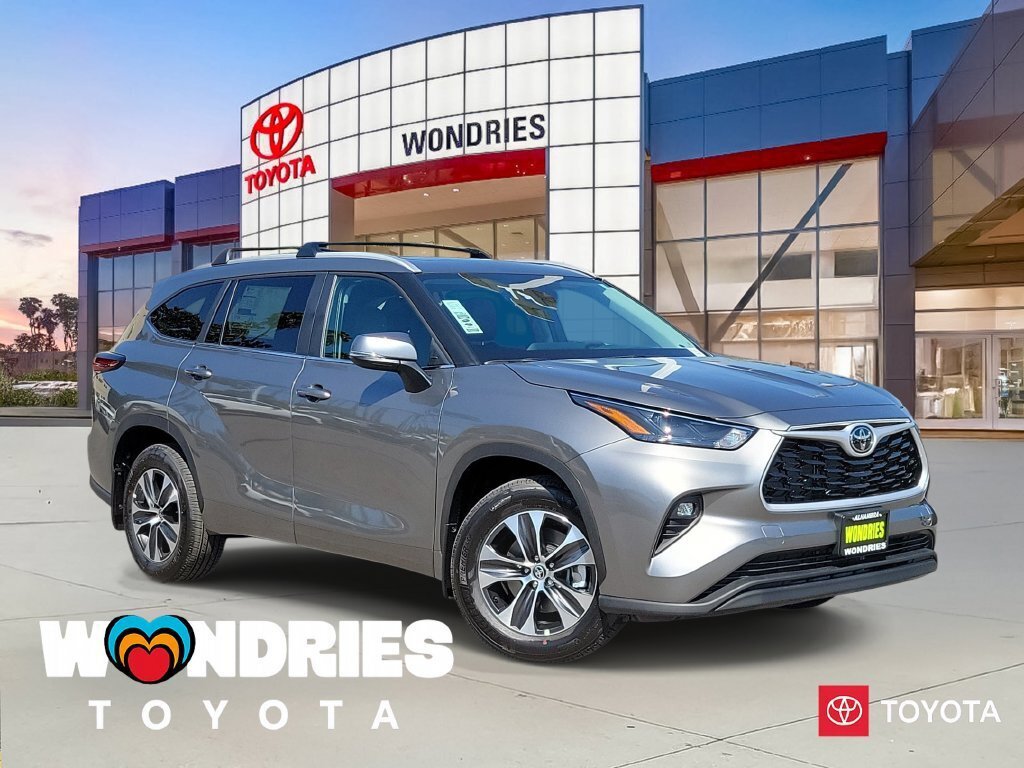 New 2026 Toyota Highlander XLE