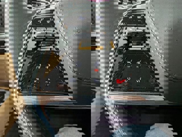 New 2025 Cadillac Escalade IQ Luxury 2 AWD/4WD image 8