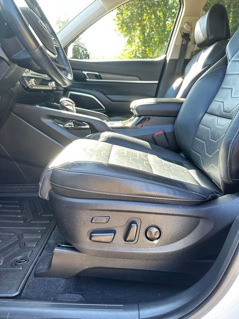 Used 2021 Kia Telluride SX w/ SX Prestige Package AWD/4WD image 13
