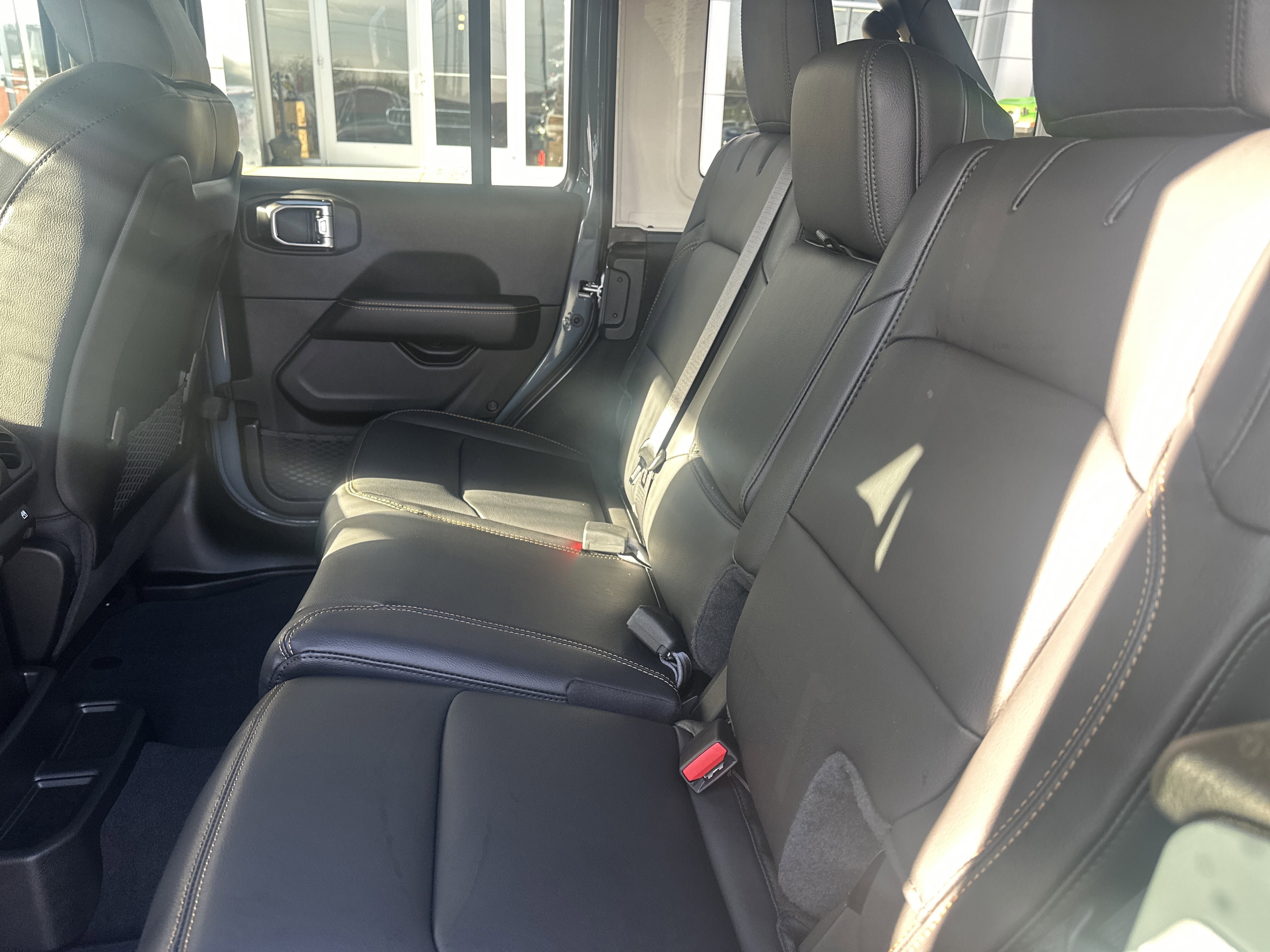 New 2026 Jeep Wrangler Unlimited Sahara AWD/4WD image 21