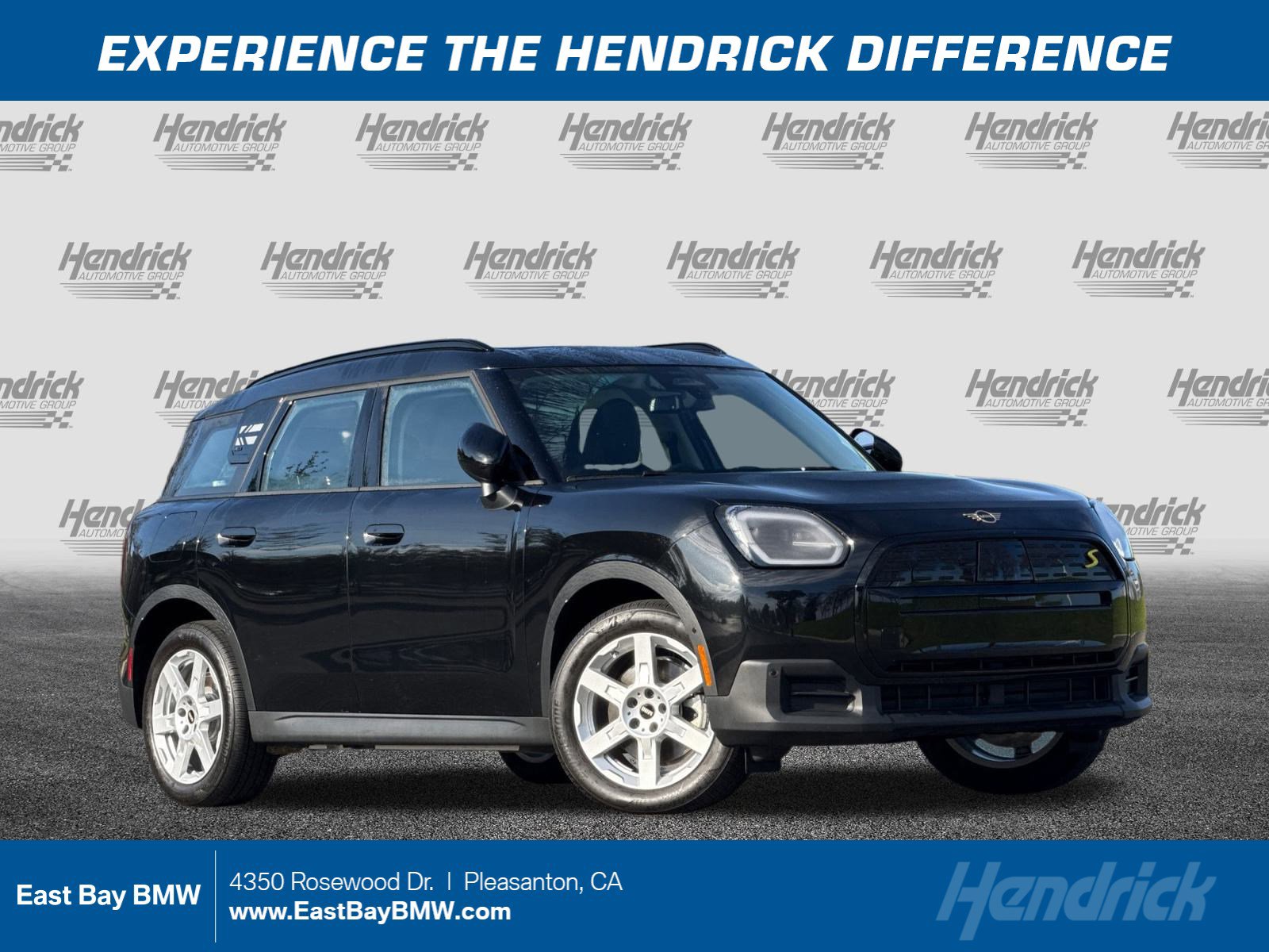 Used 2025 MINI Cooper Countryman SE image 1