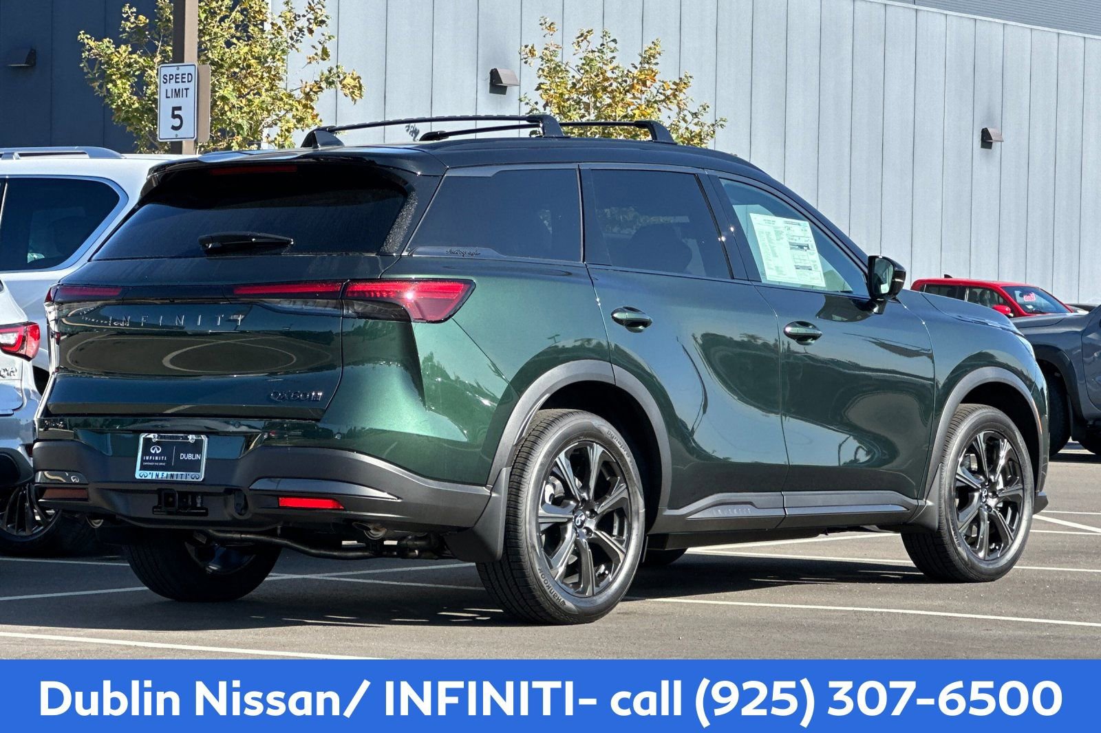 New 2026 INFINITI QX60 Autograph w/ Dark Cargo Package AWD/4WD image 5