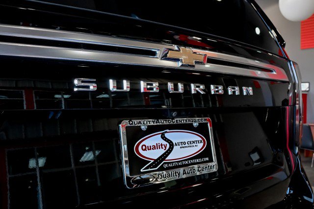 Used 2024 Chevrolet Suburban High Country AWD/4WD image 53