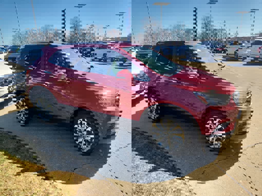 Used 2017 Buick Encore Preferred image 4