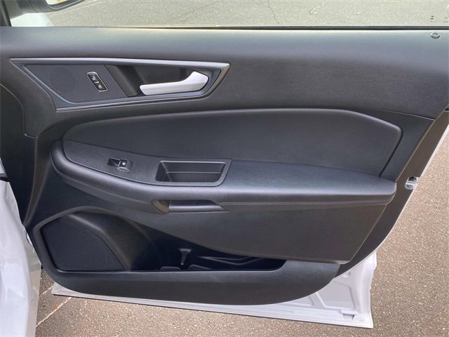 Used 2023 Ford Edge SE w/ Black Appearance Package image 36