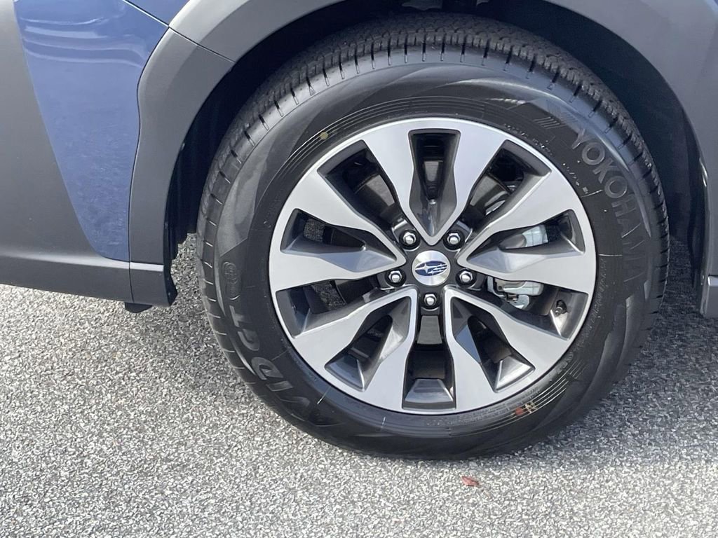 Certified 2025 Subaru Outback Touring XT w/ Tech Package 2 image 9