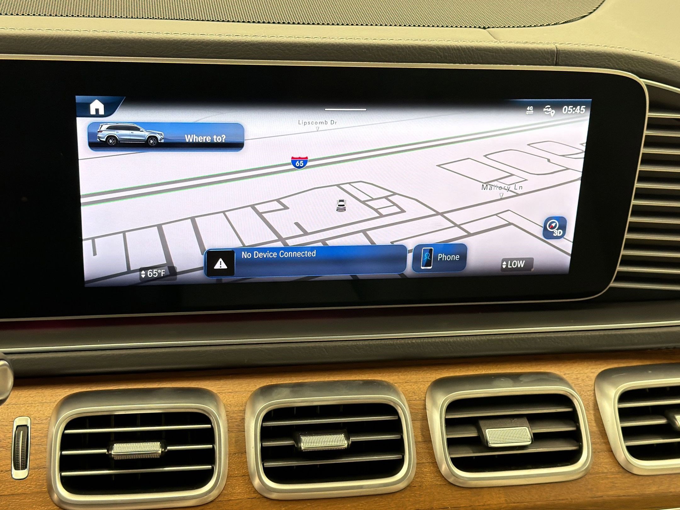 Used 2025 Mercedes-Benz GLS 450 4MATIC image 21