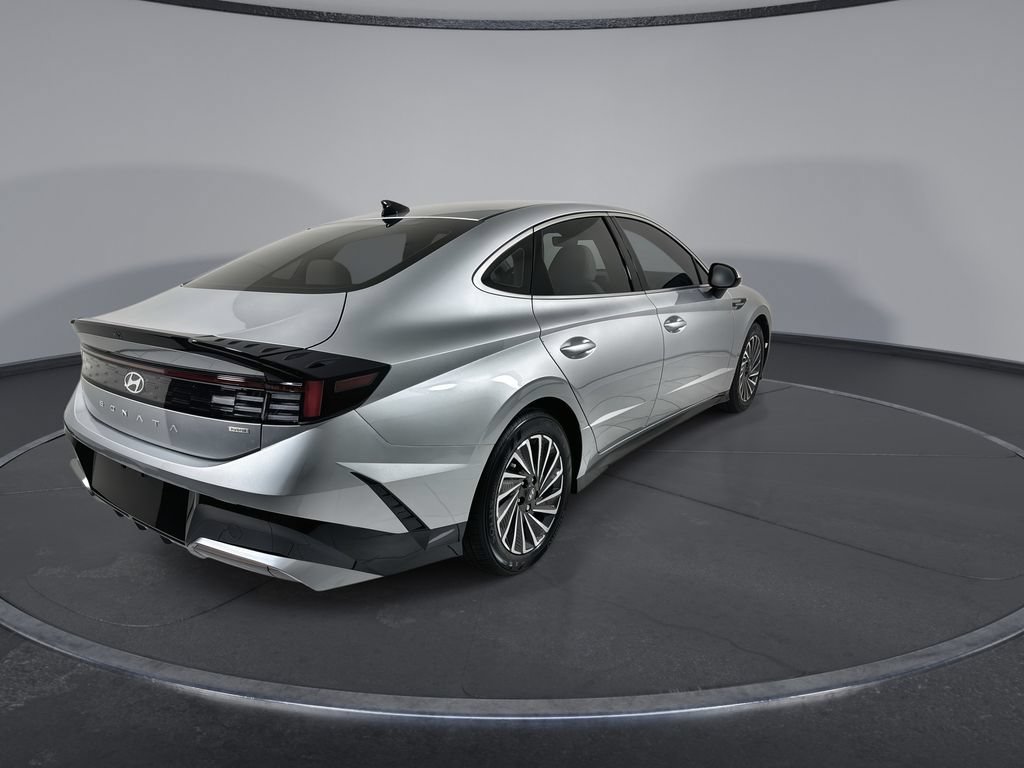 Certified 2025 Hyundai Sonata SEL FWD image 8
