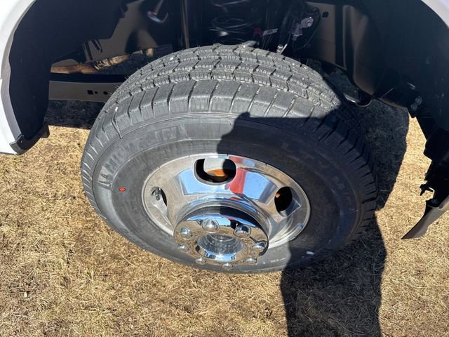 New 2026 Ford F350 XLT w/ 360-Degree Camera Package image 12