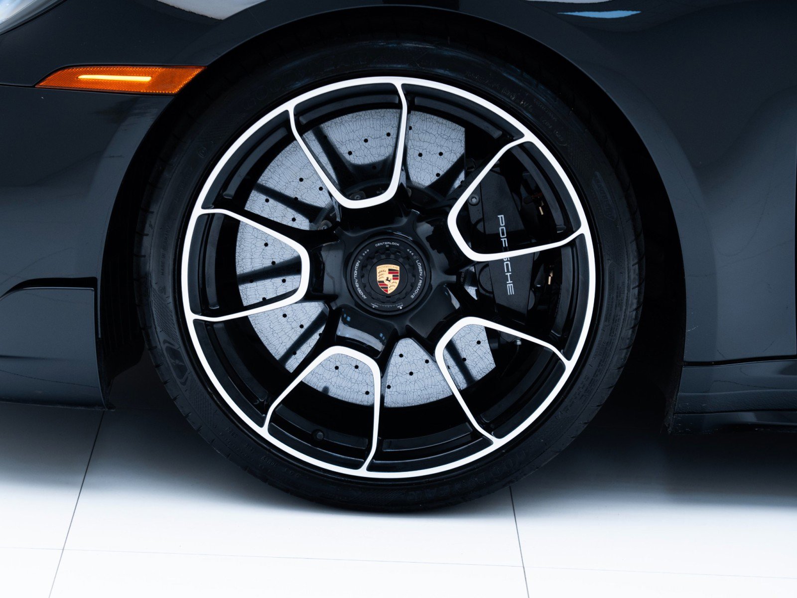 Used 2025 Porsche 911 Turbo image 14