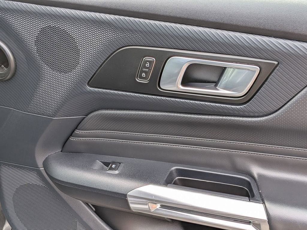 Used 2024 Ford Mustang Premium image 30