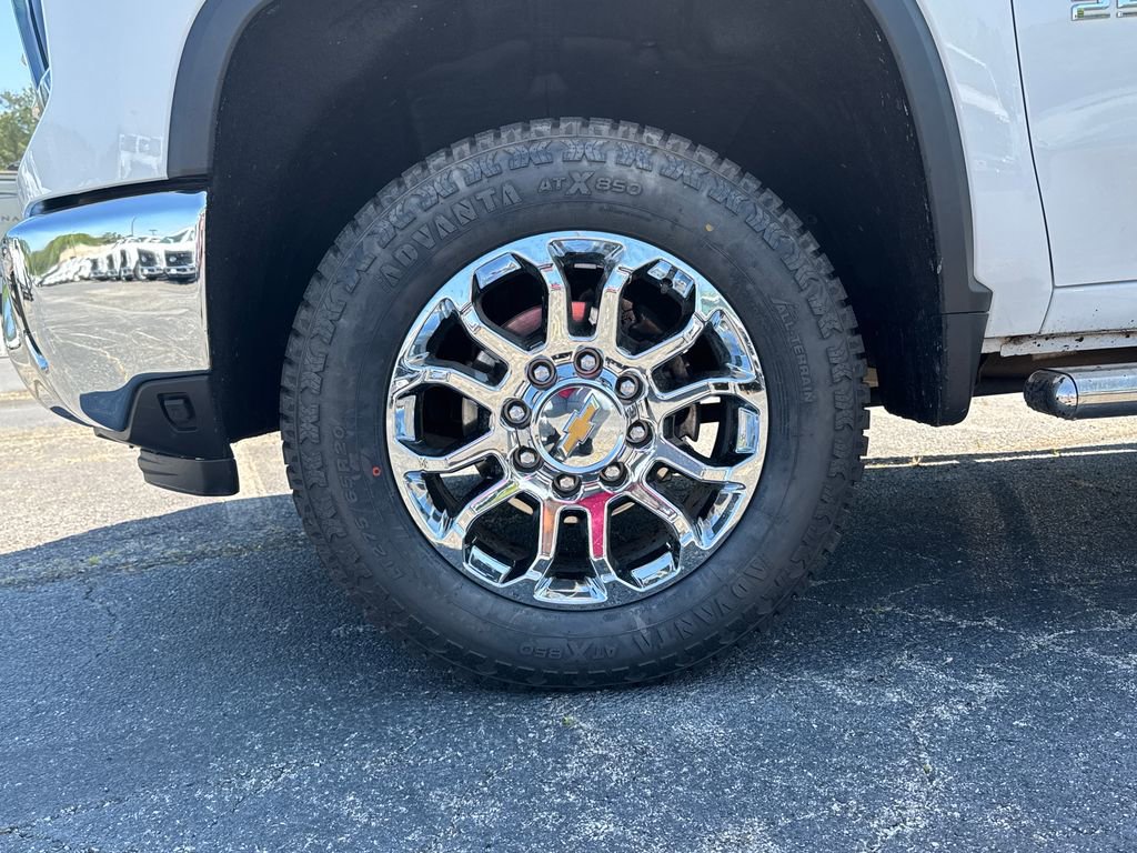 Used 2024 Chevrolet Silverado 2500 LTZ w/ LTZ Plus Package image 23