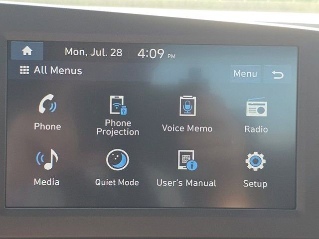 New 2025 Hyundai Elantra Sport image 10