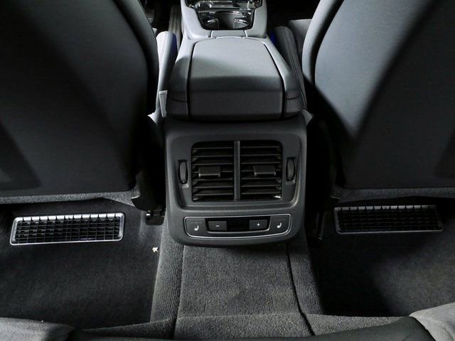 Used 2023 Audi e-tron GT Prestige w/ Prestige Package image 21