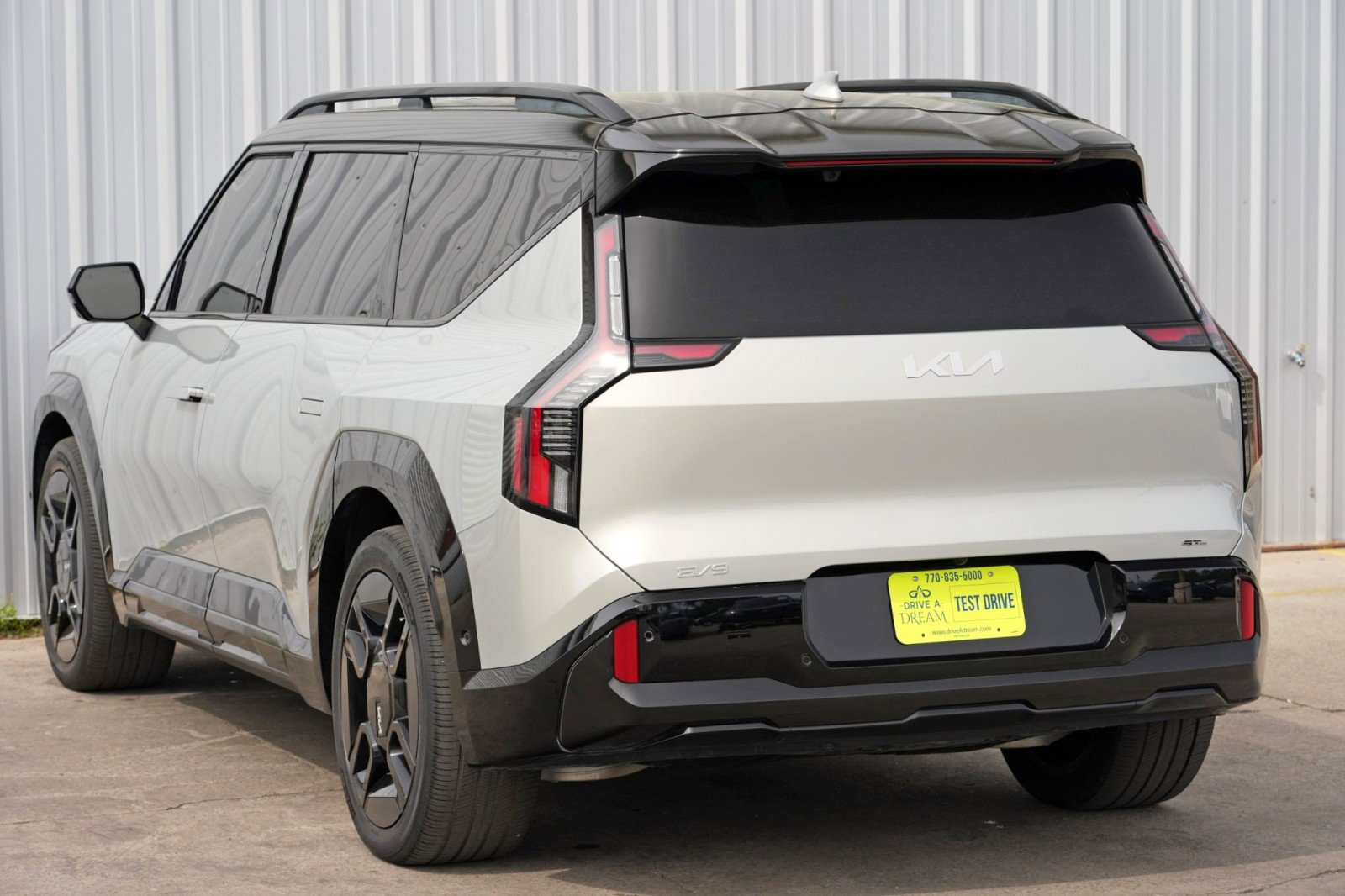 Used 2024 Kia EV9 GT-Line image 55