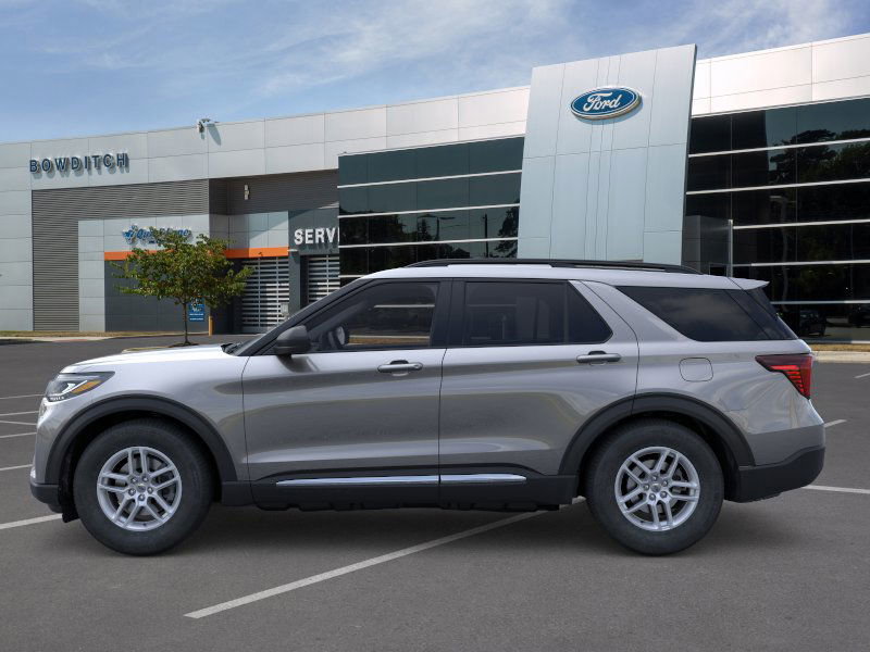 New 2025 Ford Explorer Active image 3