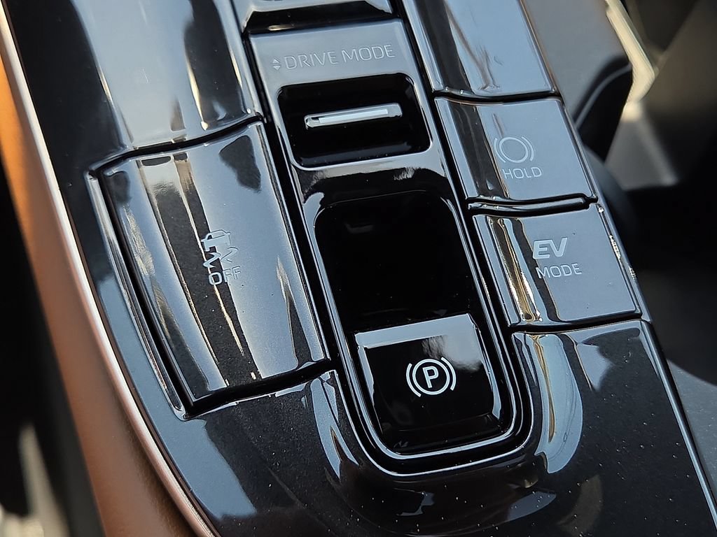 New 2026 Toyota Crown AWD/4WD image 22
