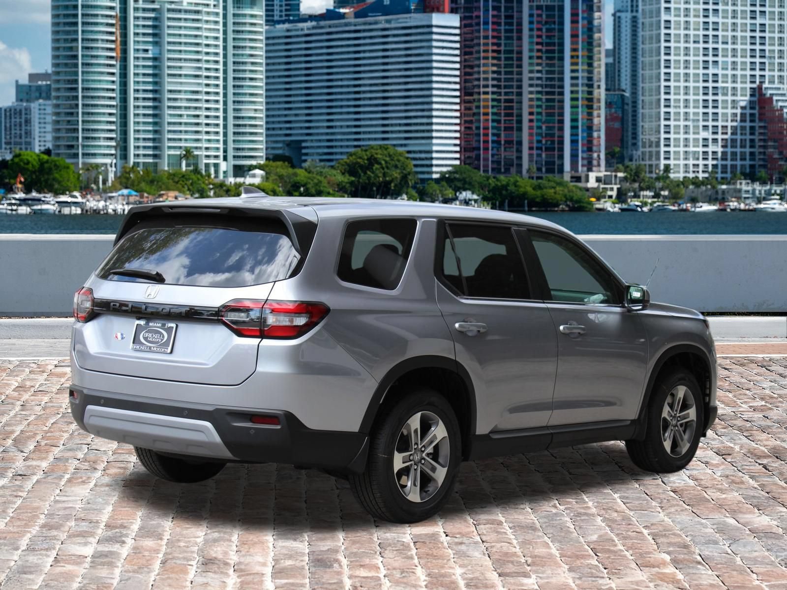 New 2025 Honda Pilot EX-L image 5