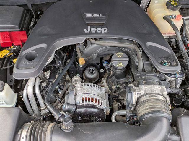 Certified 2021 Jeep Gladiator Rubicon w/ LED Lighting Group AWD/4WD image 28