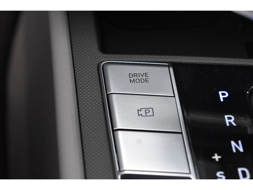 New 2025 Hyundai Elantra SEL image 25