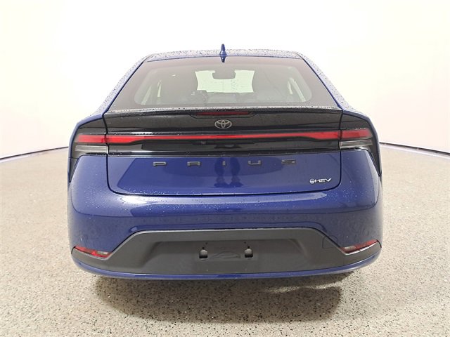 Used 2023 Toyota Prius LE image 6