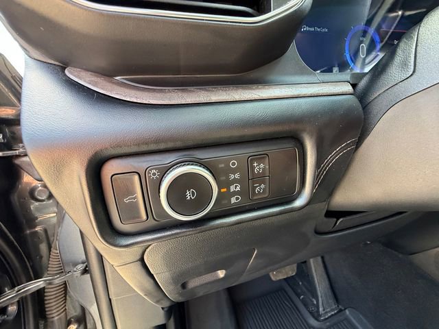 Certified 2023 Ford Explorer Platinum w/ Technology Package AWD/4WD image 16
