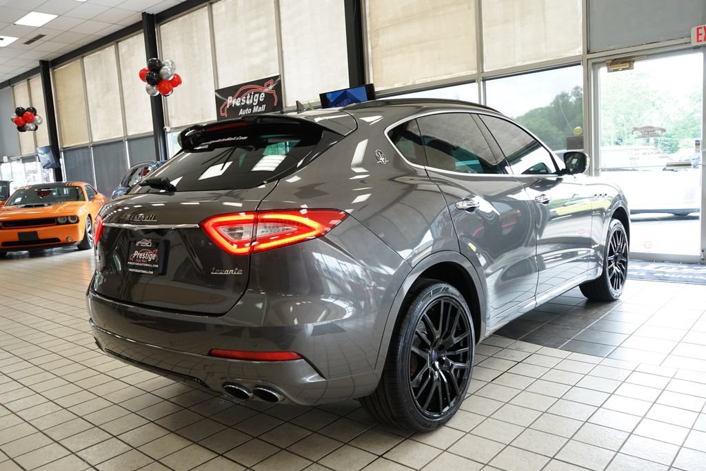 Used 2018 Maserati Levante S GranSport AWD/4WD image 17