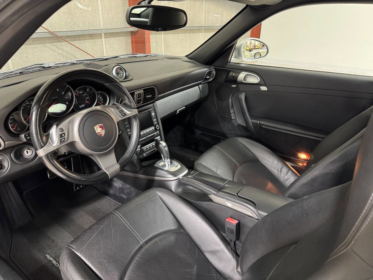 Used 2009 Porsche 911 Carrera image 19