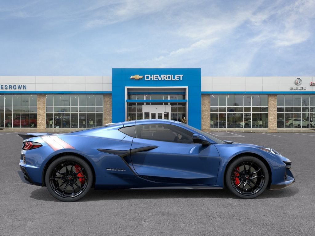New 2027 Chevrolet Corvette Grand Sport w/ Z52 Sport Performance Package RWD image 5