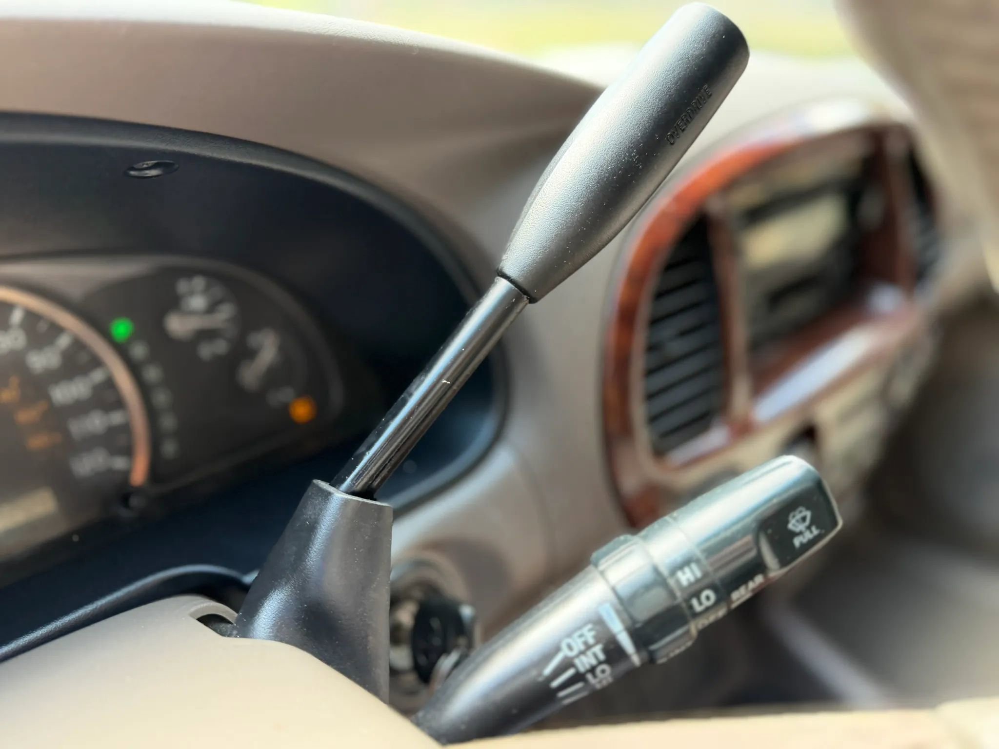 Used 2007 Toyota Sequoia SR5 RWD image 32