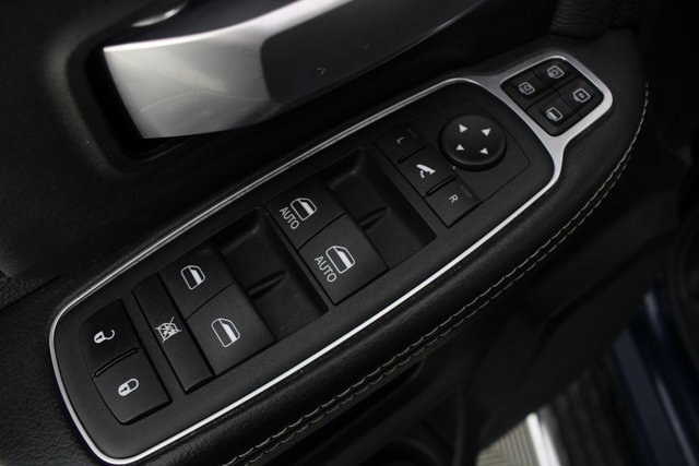 Used 2024 RAM 2500 Big Horn w/ Bed Utility Group image 14