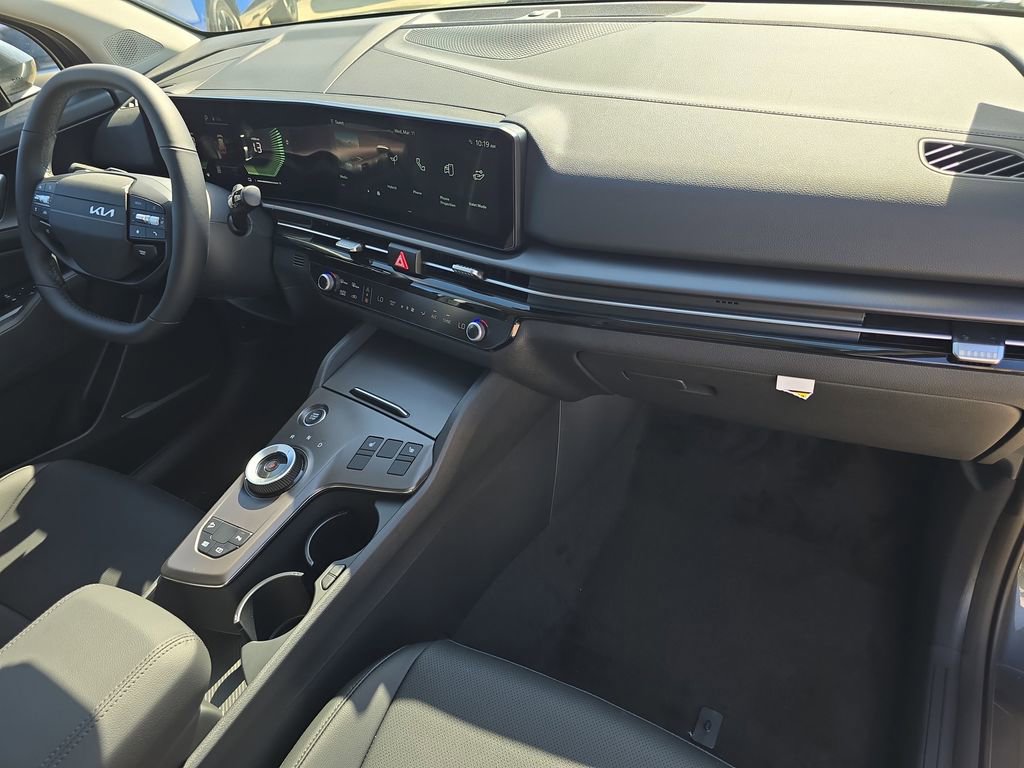 New 2026 Kia Sportage EX image 12