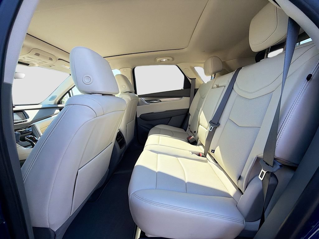New 2026 Cadillac XT5 Premium Luxury w/ Driver Assist Package FWD image 21
