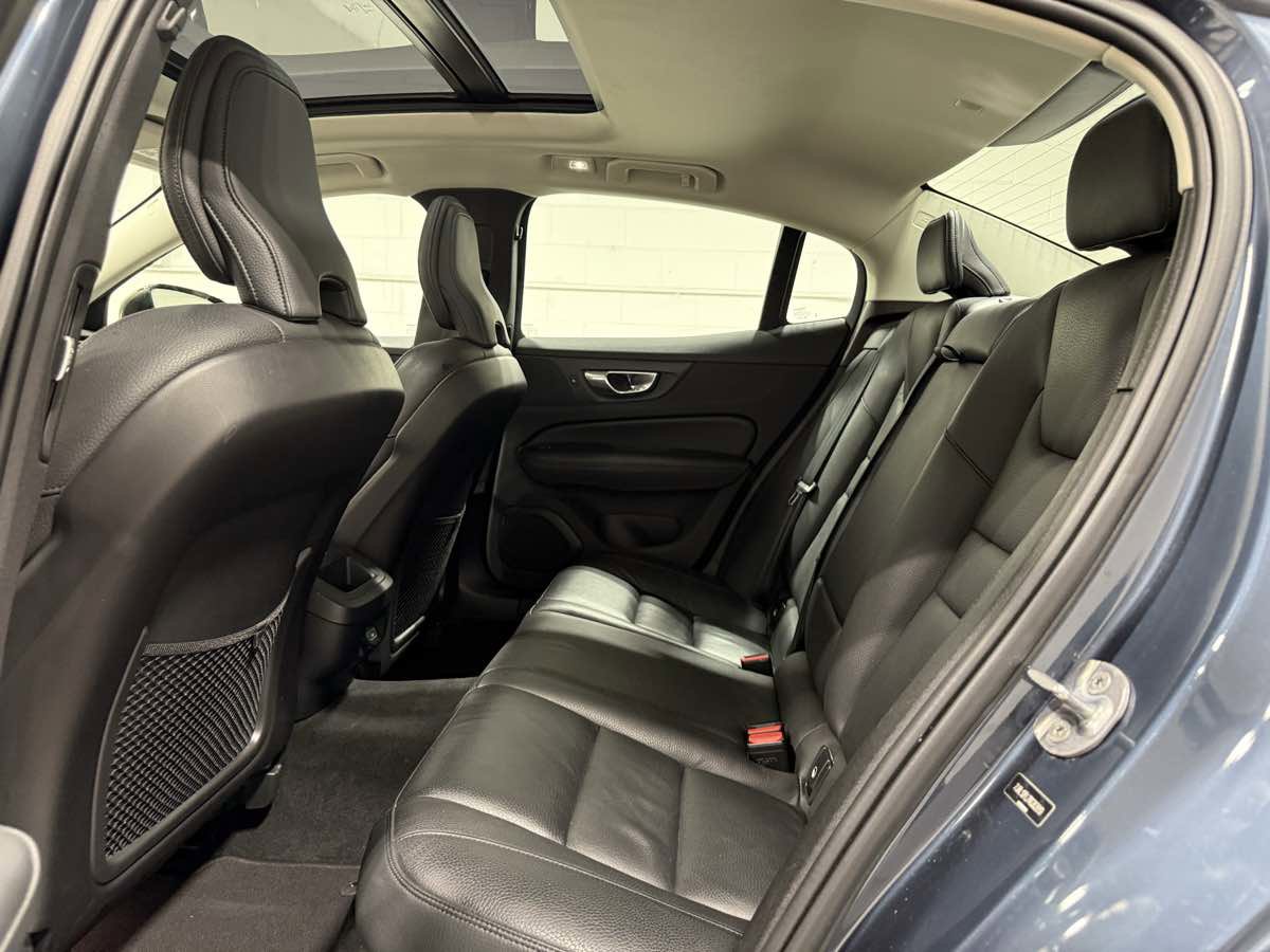 Used 2024 Volvo S60 B5 Plus image 18