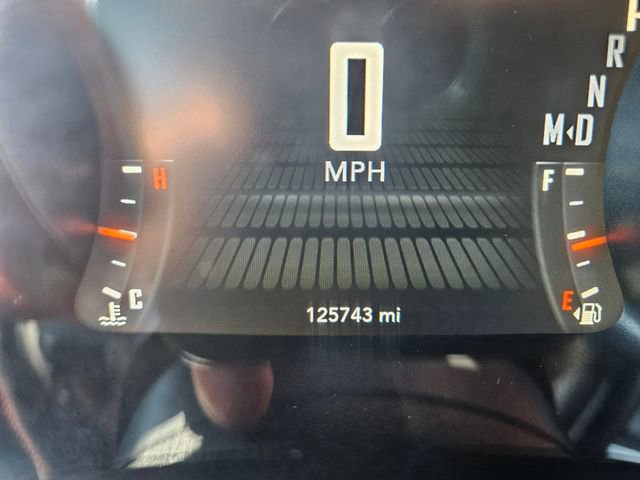 Used 2017 Dodge Challenger SXT image 16