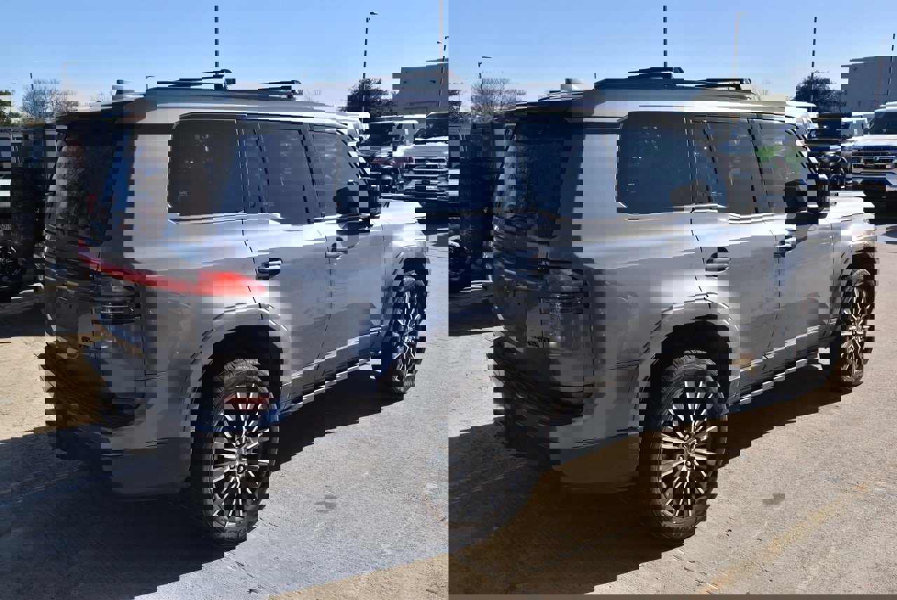 Used 2024 Lexus GX 550 image 7