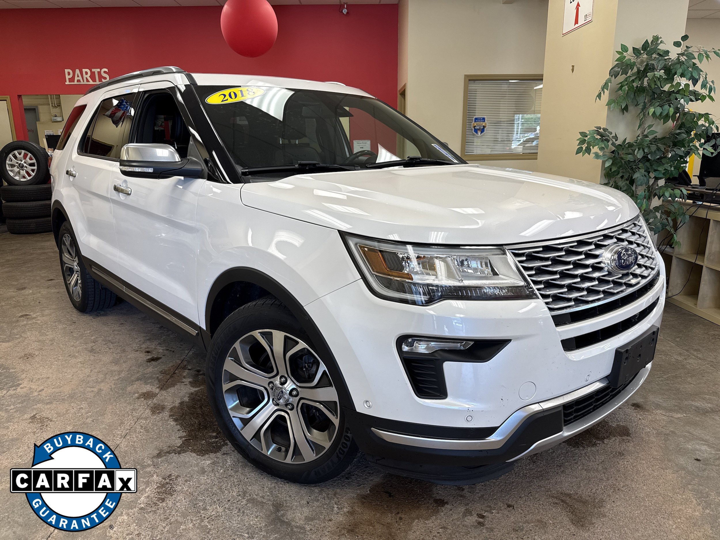 Used 2018 Ford Explorer Platinum AWD/4WD image 1