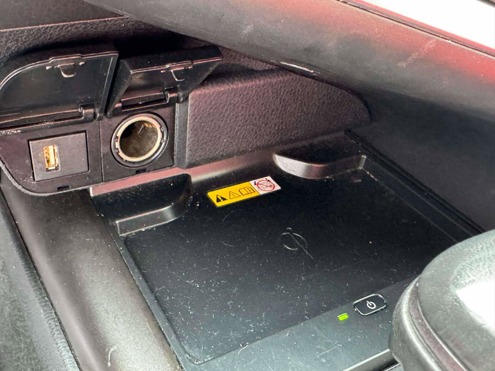 Used 2023 Toyota Camry XSE image 32